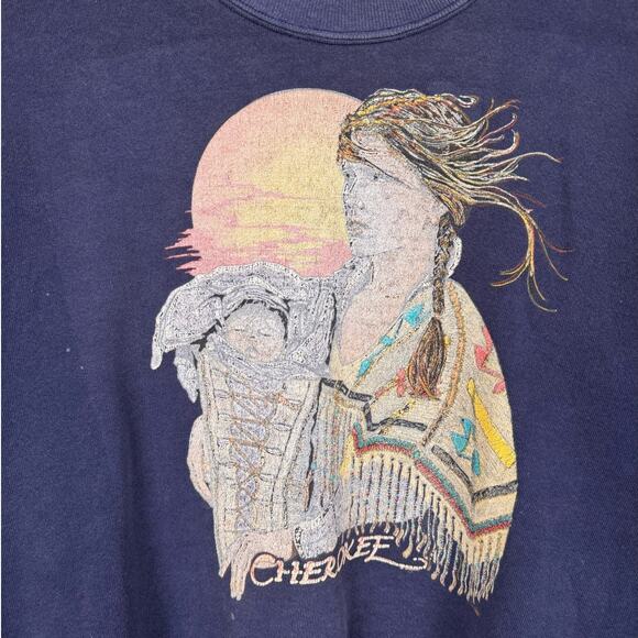 VTG 80s Native American Woman Graphic Sweatshirt Sz M Cherokee Navy Blue Faded - Picture 5 of 9